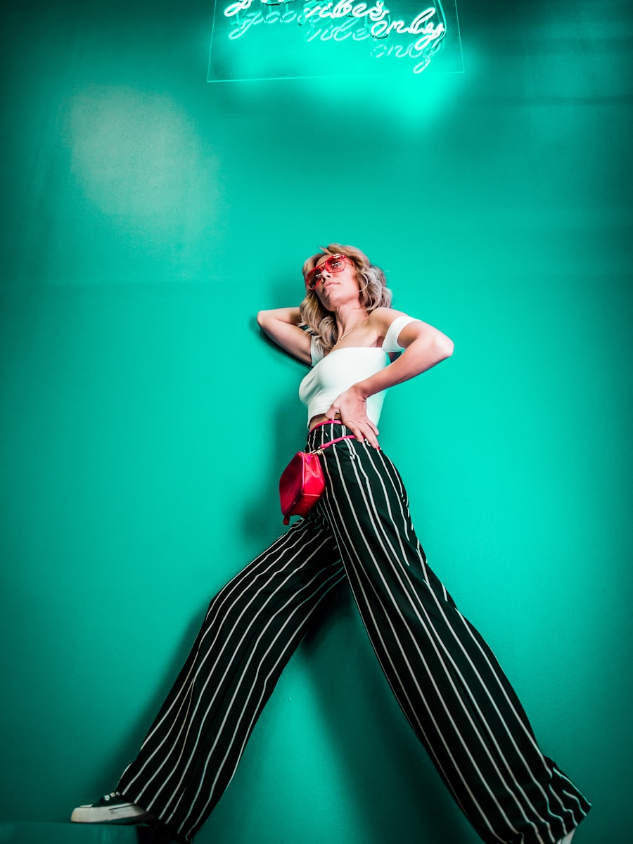 Antrasit Wide-Leg Pantolon — tanıtım görseli